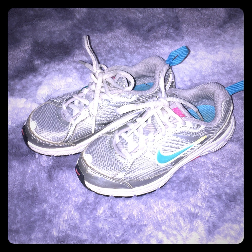 Girls Nike sneakers 11.5C